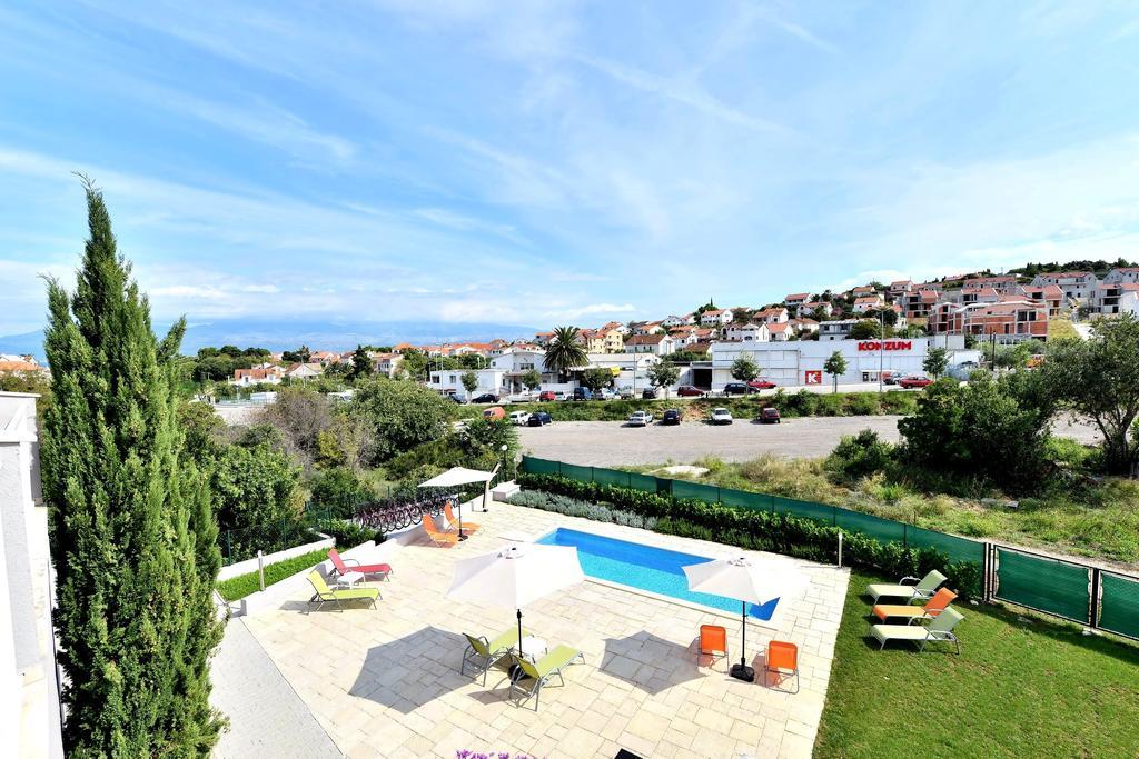 Bretia Apartments Sutivan Rom bilde